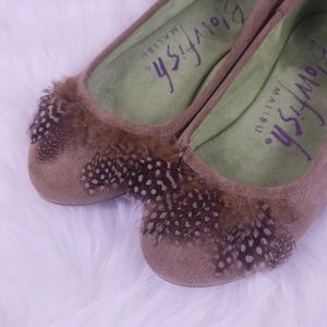 Blowfish Feather Ballat Flats Size 7
